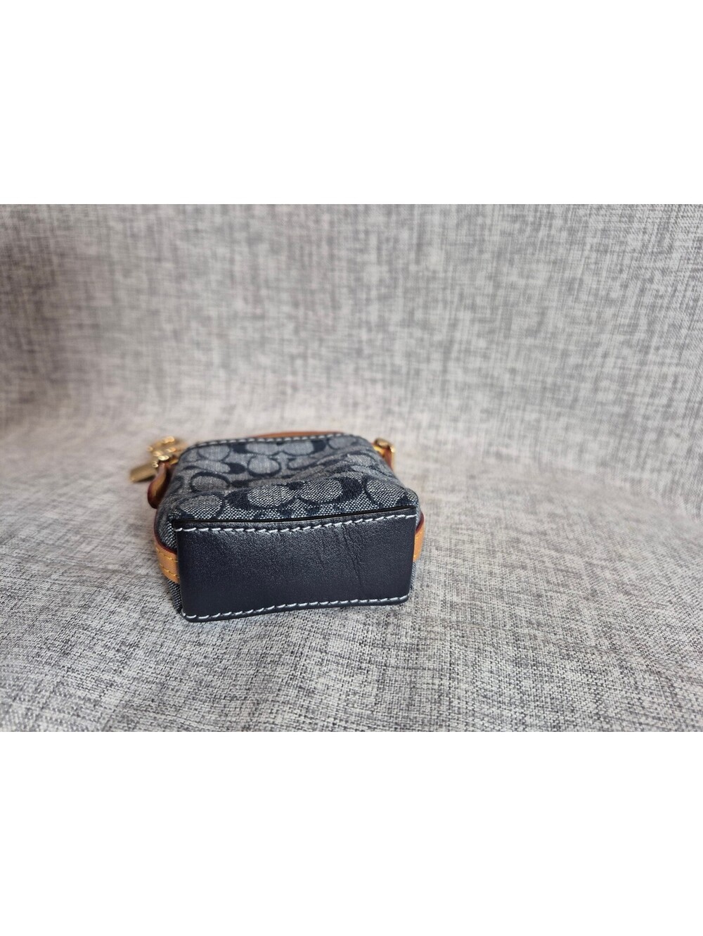 Coach Mini Val Duffle Bag Charm Keychain Signature Chambray C8223 NWOT - Picture 11 of 11